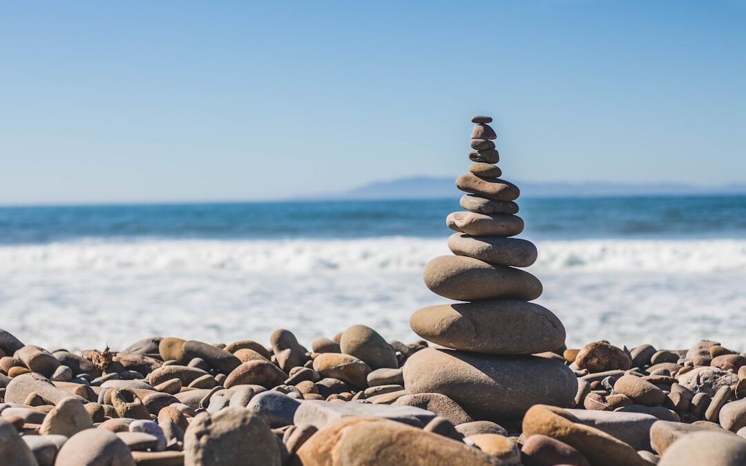 Balance a Side Hustle with Your 9-to-5 Job: UK Guide